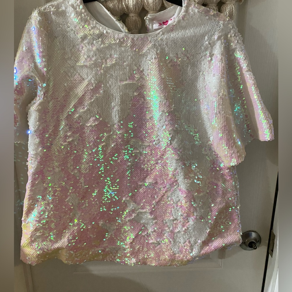 New buddy love sequin top